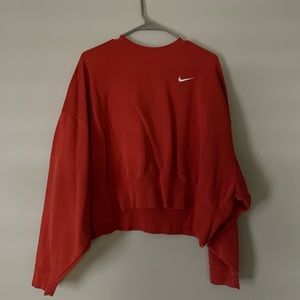Nike Sportswear Women's Essentials Fleece Cropped Crew - Mantra Orange